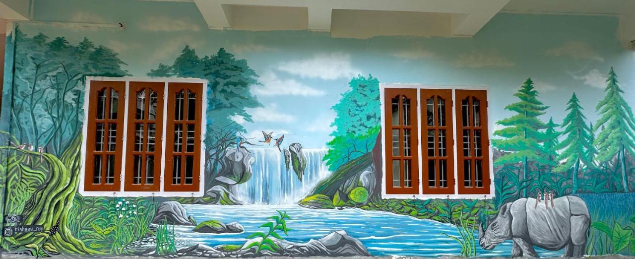 Three Little Birds Homestay Guwahati Bagian luar foto